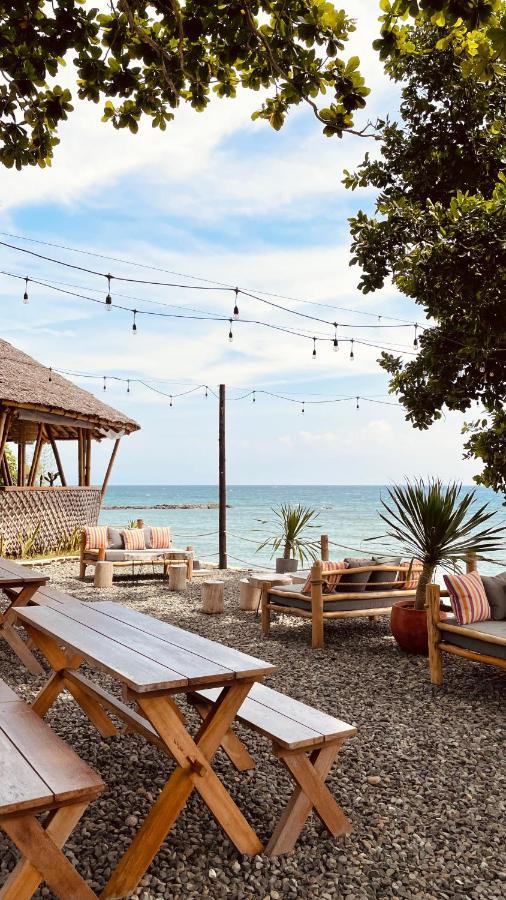 Sunset Beach Resort Weh 사방 외부 사진