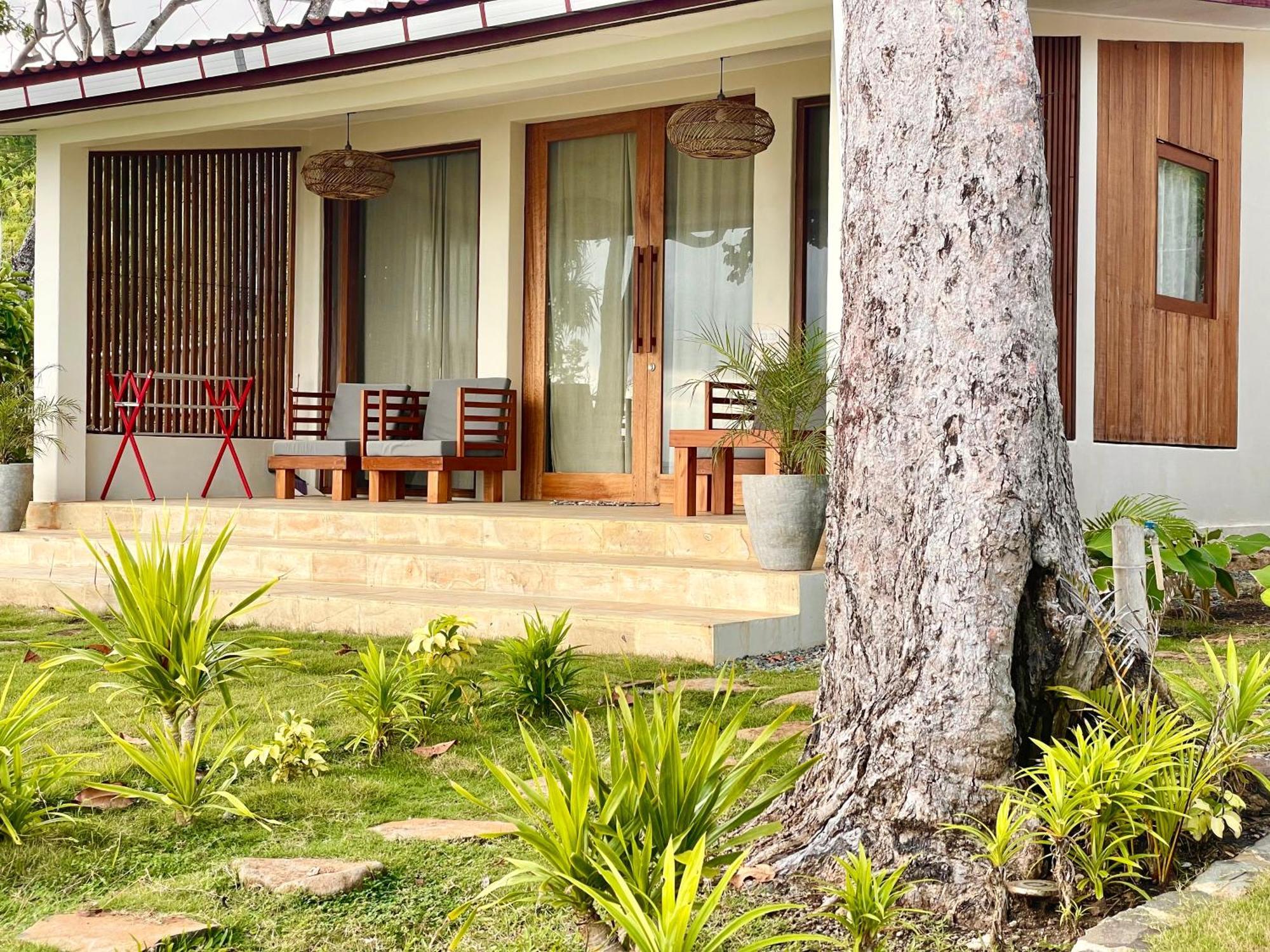 Sunset Beach Resort Weh 사방 외부 사진